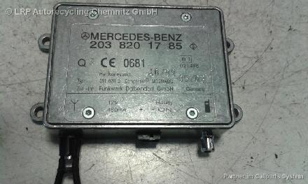 Mercedes W203 BJ 2003 Antennenverstärker 2038201785 Compensor