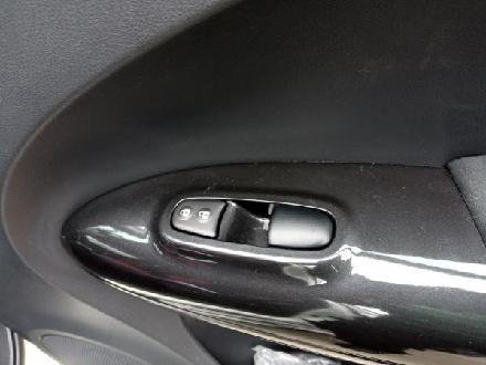 Schalter für Fensterheber rechts vorne Nissan Juke (F15)