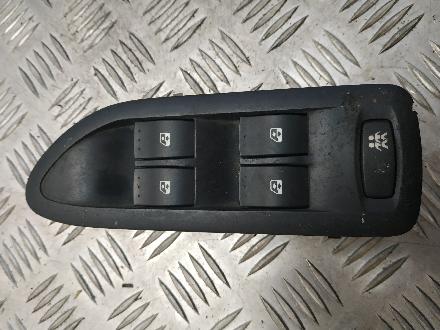 Schalter für Fensterheber links vorne Renault Laguna II (G) 8200397297