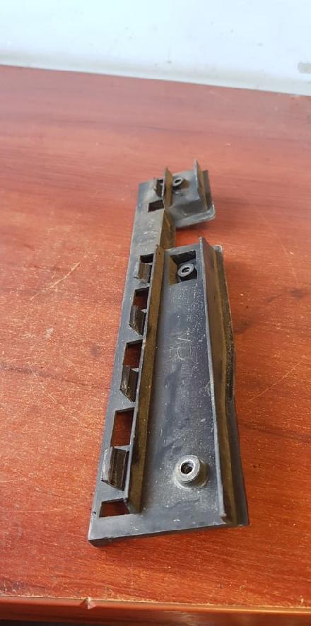 Blende Nebelscheinwerfer links BMW 1er (E87) 7174400