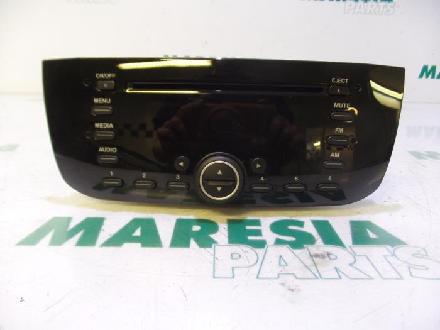 735597878 CD-Radio FIAT Punto Evo (199)