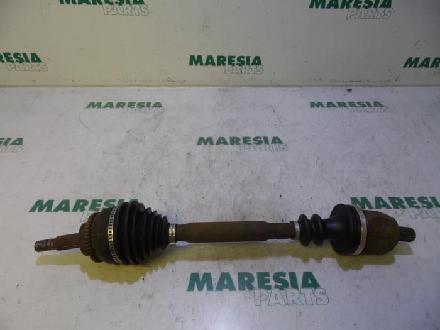 7700106263 Antriebswelle links vorne RENAULT Scenic I (JA)