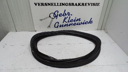 Heckklappe Gummi Volvo V70 (BW) 2.0 D3 16V (D4204T9) 2015