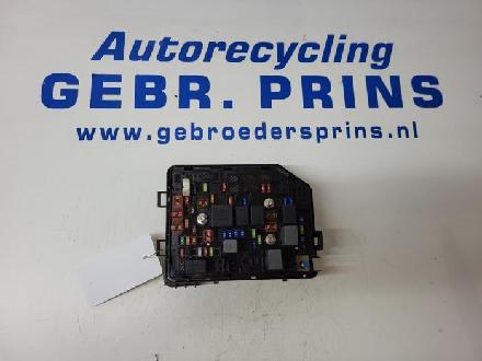 Sicherungskasten OPEL Karl (C16) 42483385