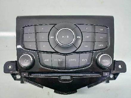 Radio 94563271 Daewoo / Chevrolet Cruze Limousine 1.6 16V VVT (F16D4)